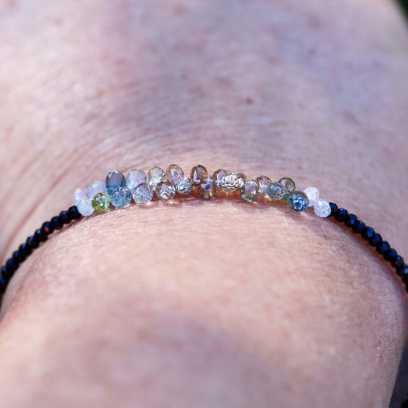 Natural Black Spinel, Tiny Briolette Sapphire Bracelet Handmade 14K White Gold - Picture 4 of 4